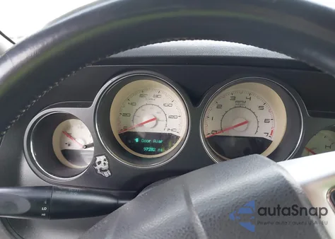 2014 Dodge Challenger Sxt z USA, uszkodzony, nr VIN 2C3CDYAG0EH149589